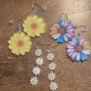 B 22 Three Colorful Flower Earring Sets
